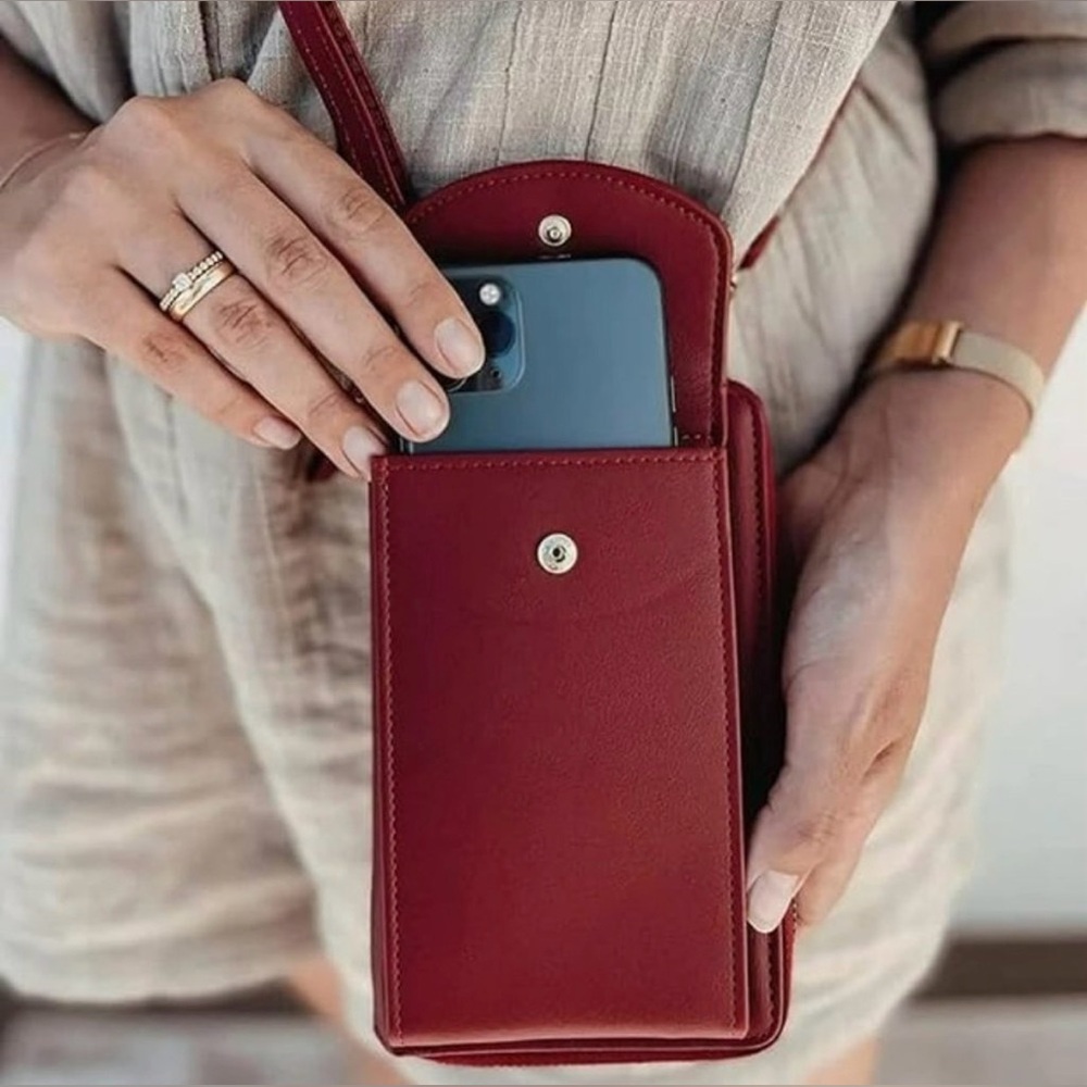 Selena The Label crossbody bag red phone pocket money/change credit card pocket - Picture 9 of 16